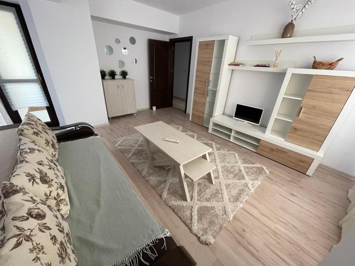 The Mirror - Quiet & Friendly Place In Copou Apartamento Iasi Exterior foto
